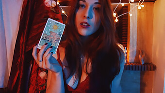 Vai Diễn Pov Với Một Cô Gái Pháp Mới Vào Nghề Sử Dụng Thẻ Tarot Để Chơi Tay